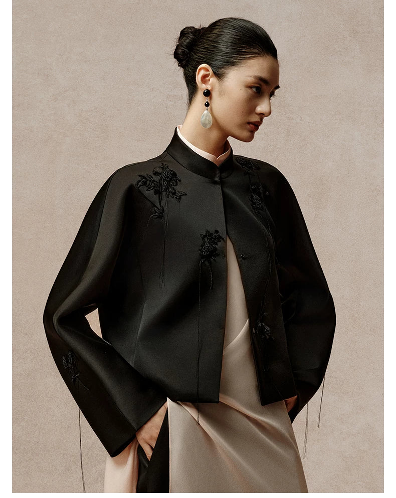 LIGHT-SENSITIVE JACKET