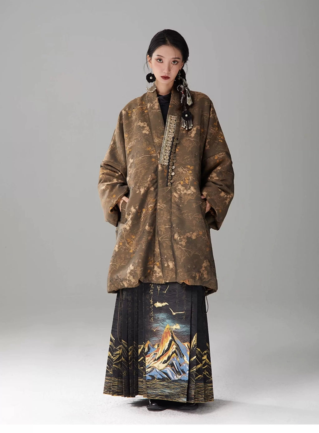 ROLL YUNSHU JACKET
