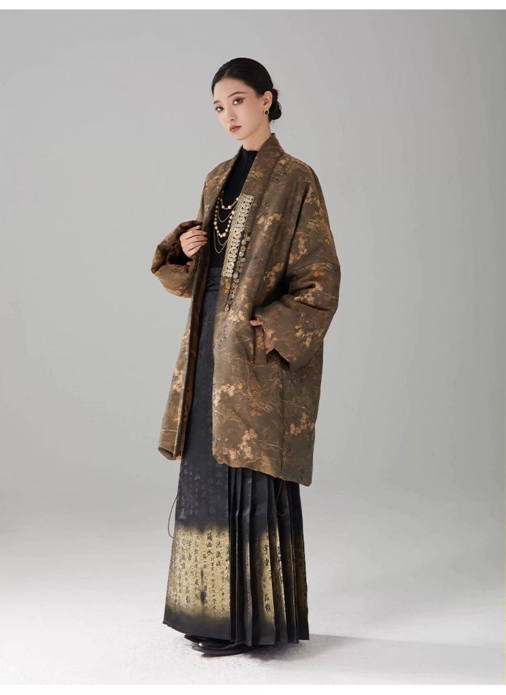 ROLL YUNSHU JACKET